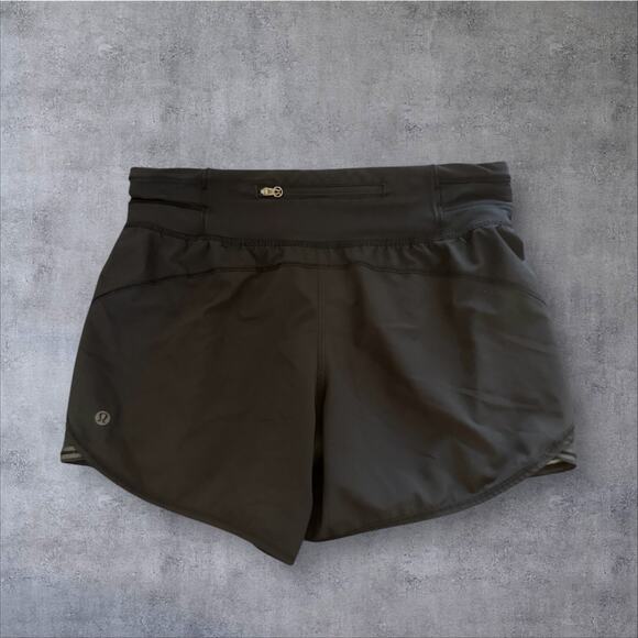 Lululemon Black Athletica Shorts Women’s Sz 6 Athleisure Wear - Picture 2 of 8